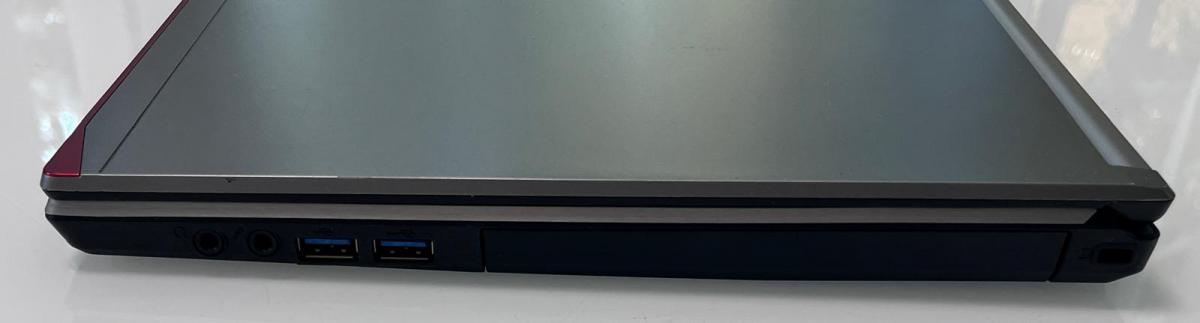 Fujitsu LIFEBOOK E754